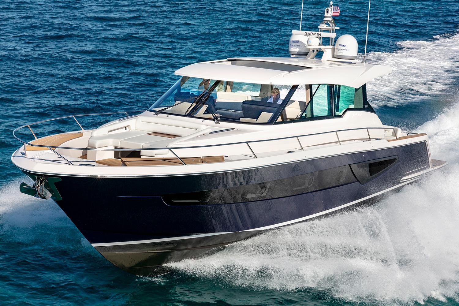 tiara yachts 60