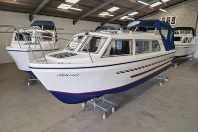 1990 Viking 23 Narrow Beam called Bileena