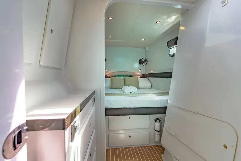 Gizmo Yacht Photos Pics Luxurious cabin interior of 2012 Morrelli & Melvin 65 custom yacht.