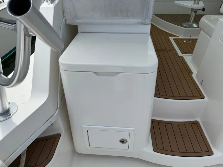 Rumor Has It Yacht Photos Pics 