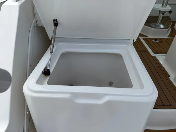 Rumor Has It Yacht Photos Pics 