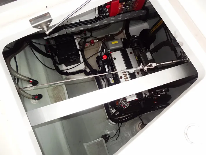 Meow Or Never Yacht Photos Pics 