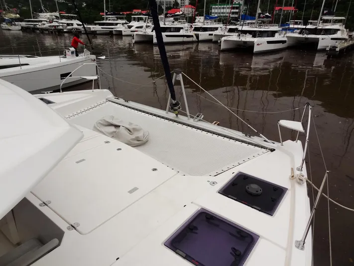 Meow Or Never Yacht Photos Pics 