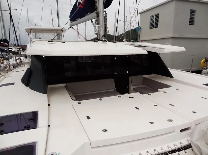 Meow Or Never Yacht Photos Pics 