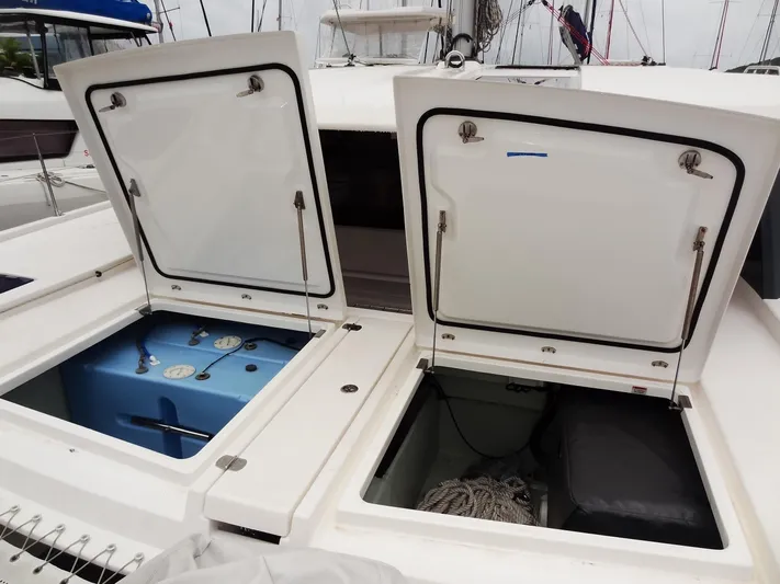 Meow Or Never Yacht Photos Pics 