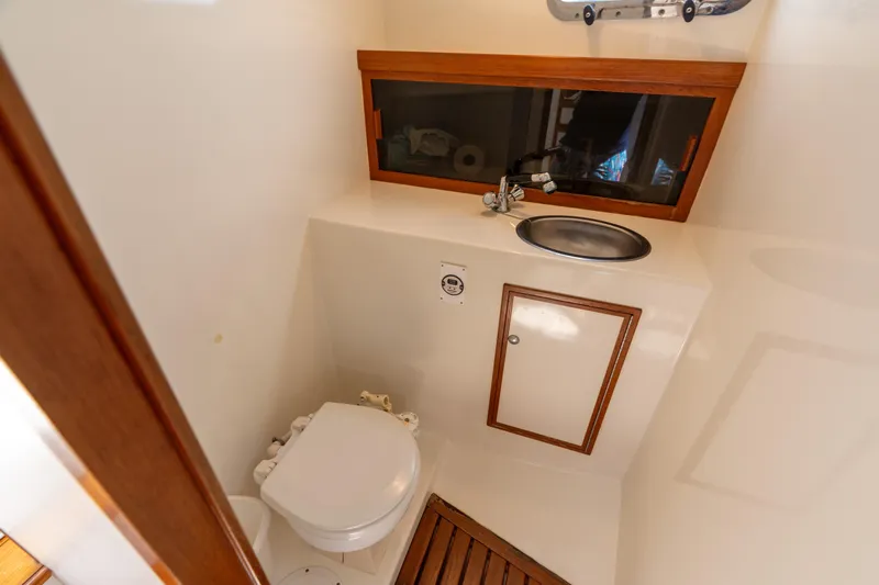 Freedom Yacht Photos Pics 