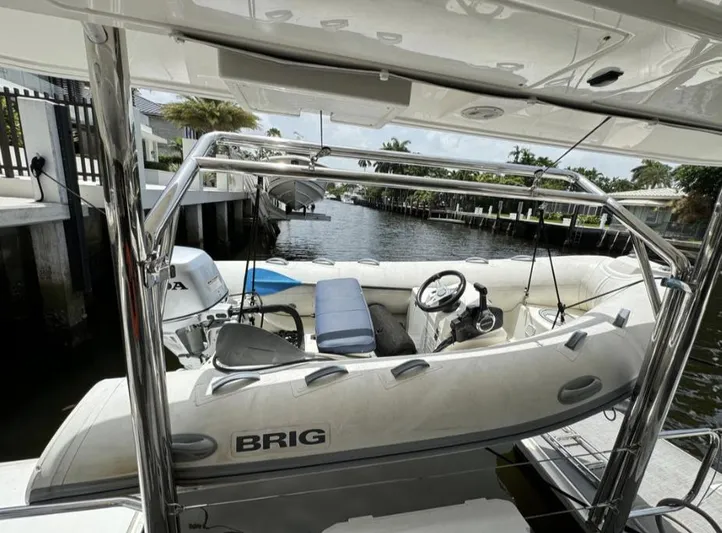 Even Mo Betta Yacht Photos Pics 