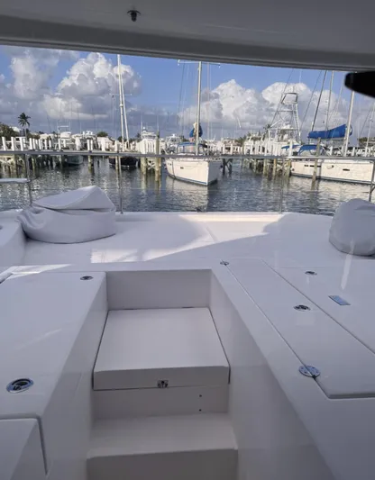 Even Mo Betta Yacht Photos Pics 