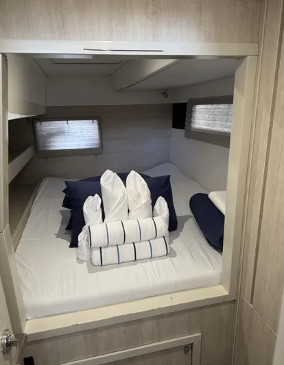 Even Mo Betta Yacht Photos Pics 