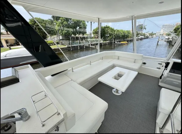 Even Mo Betta Yacht Photos Pics 