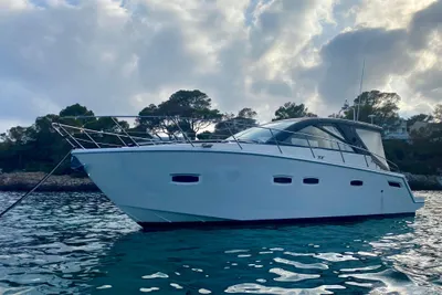 2010 Sealine SC35