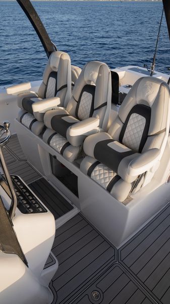 2024 Hammer Yachts HammerCat 35