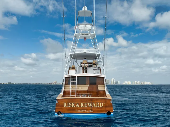 Risk & Reward Yacht Photos Pics 