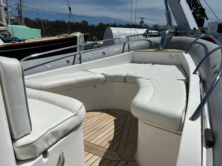 Mission Control Yacht Photos Pics 