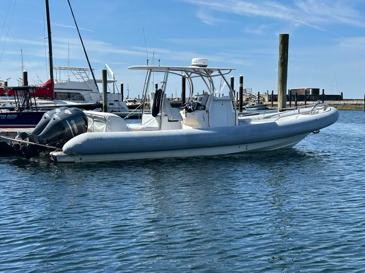 Mission Control Yacht Photos Pics 