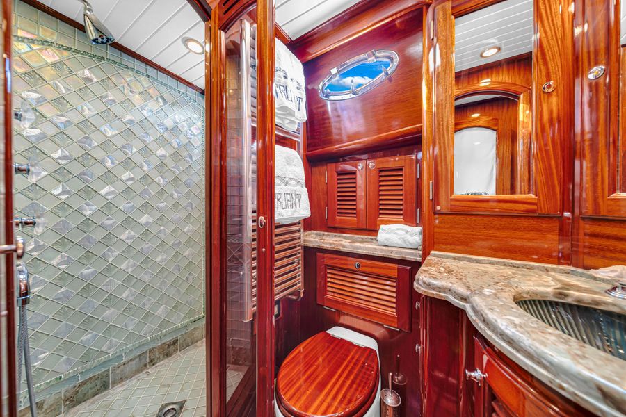 2007 Vicem 70 Classic Flybridge