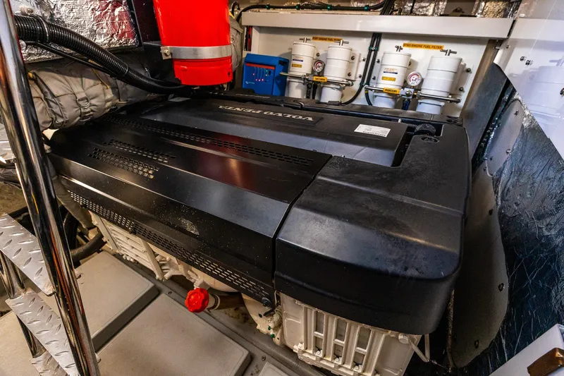 Andielaine IV Yacht Photos Pics Engine room of 2021 Sunseeker 60 Evo yacht, featuring Volvo Penta engine.