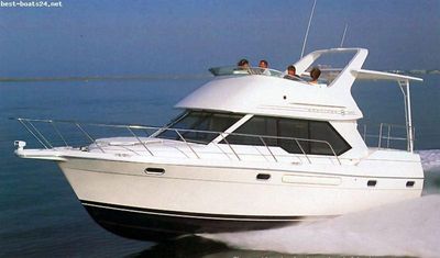 1995 Bayliner 3587