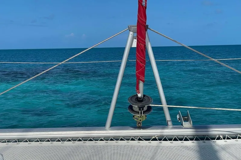 Nice Aft Too Yacht Photos Pics Leopard 45 catamaran bow with ocean view, 2018 model.