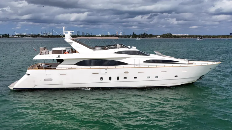  Yacht Photos Pics 2006 Azimut 100 Jumbo luxury yacht cruising on the water.