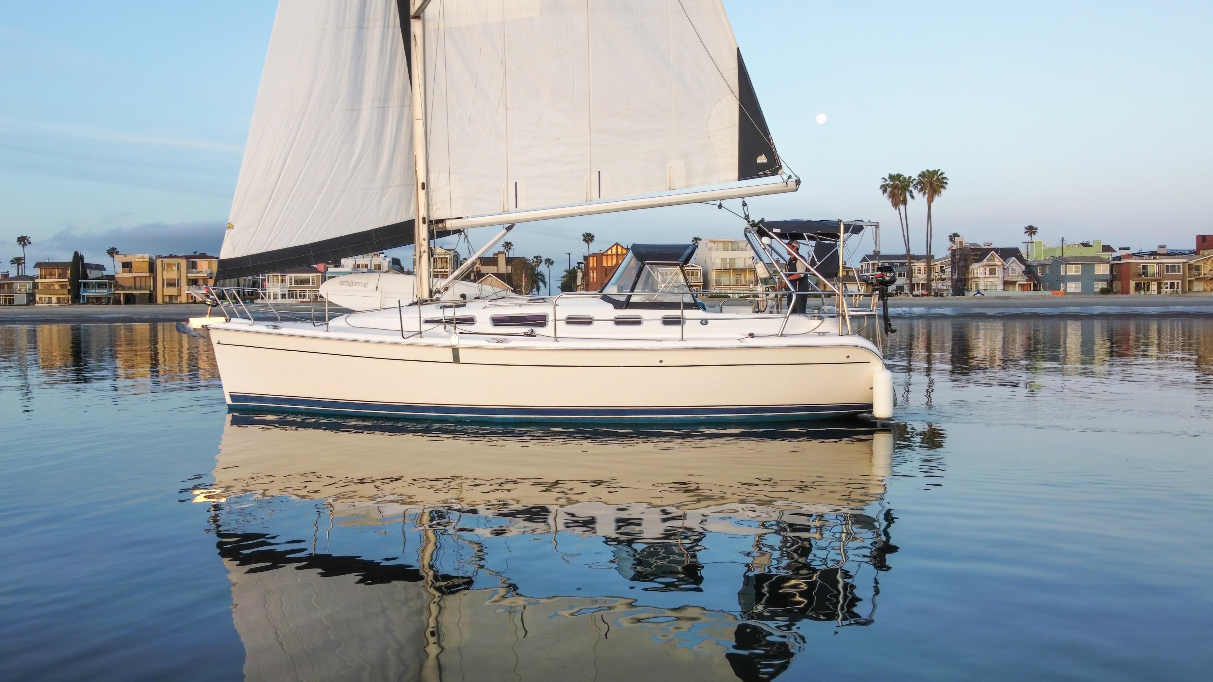 2007 Hunter 38 Cruiser for sale - YachtWorld