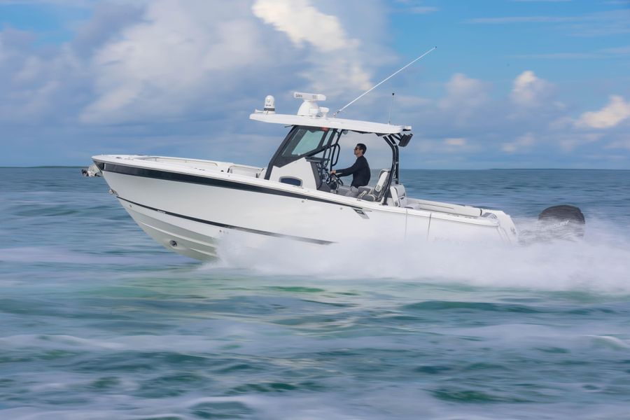 2023 Blackfin 302 CC