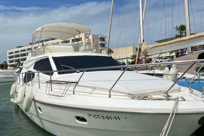 2003 Ferretti Yachts 480 FLYBRIDGE