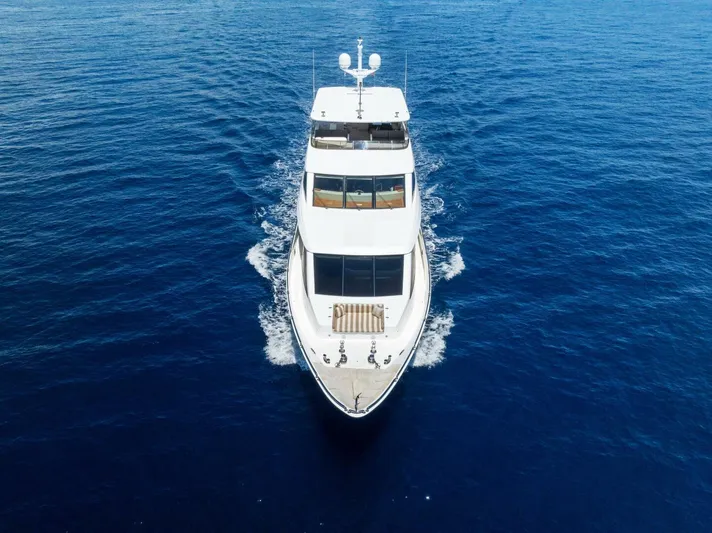 Mesmerize Yacht Photos Pics 