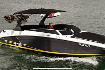 Four Winns HD270 RS SURF