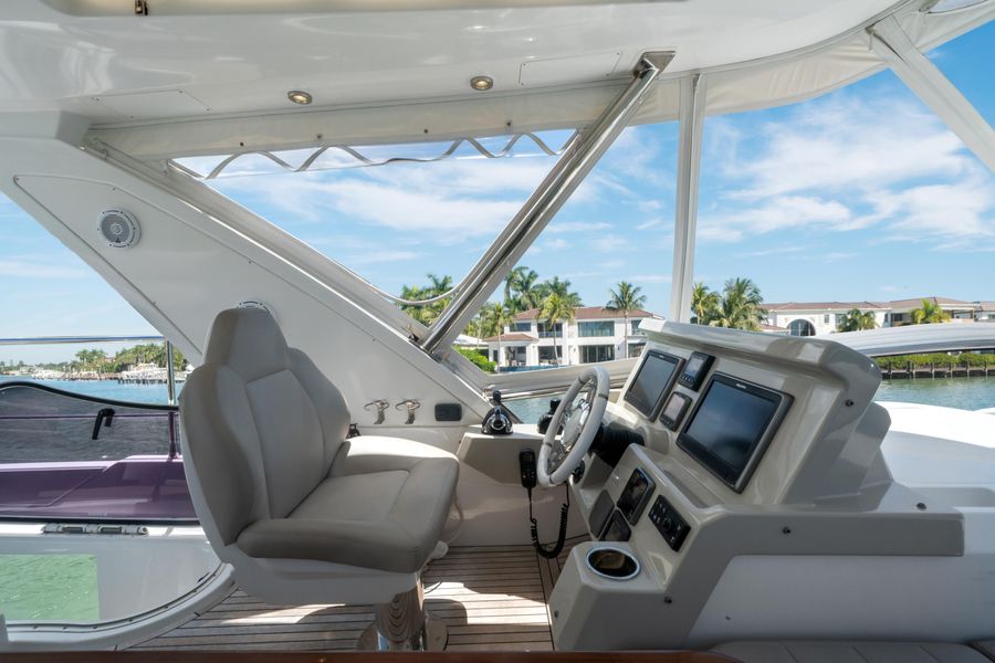 2016 Azimut 50 Flybridge