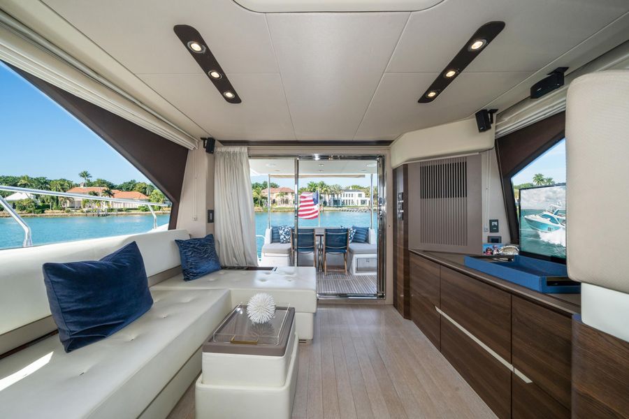 2016 Azimut 50 Flybridge