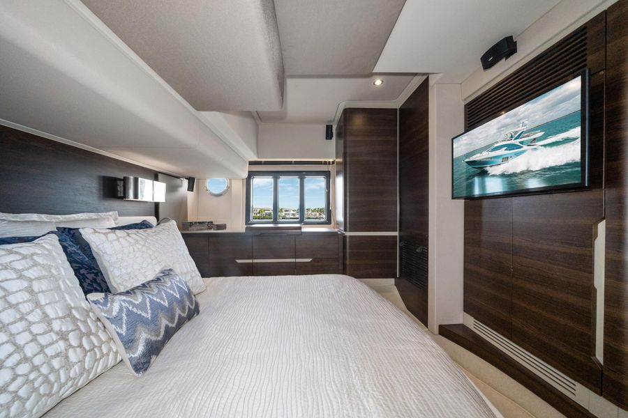 2016 Azimut 50 Flybridge