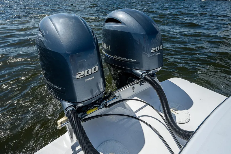  Yacht Photos Pics Twin Yamaha 200 engines on a 1969 Bertram 25 Moppie boat.