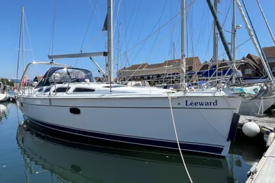 2009 Hunter Legend 36