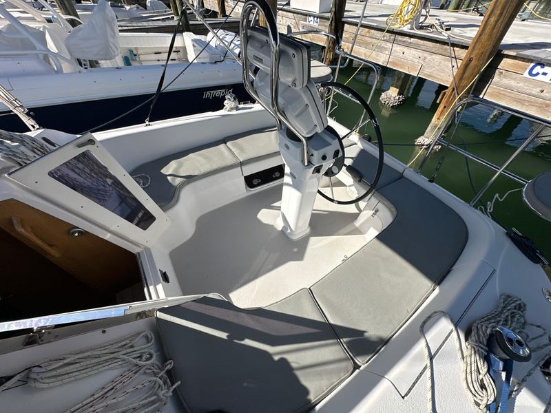 2012 Catalina 309