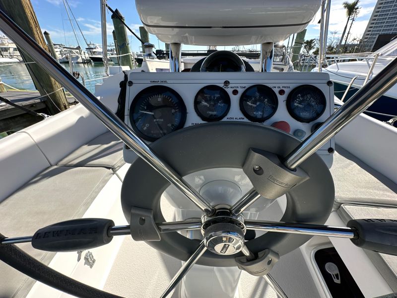 2012 Catalina 309