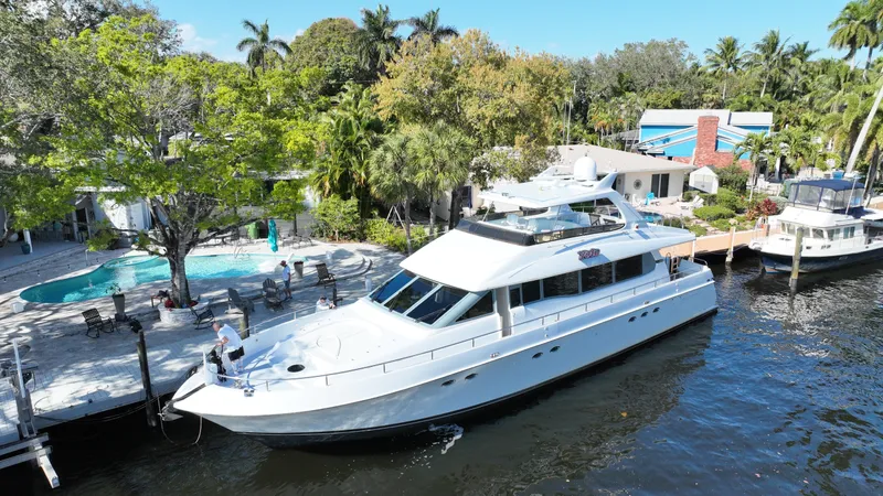 Yolo Yacht Photos Pics 