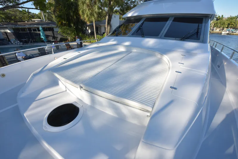 Yolo Yacht Photos Pics 