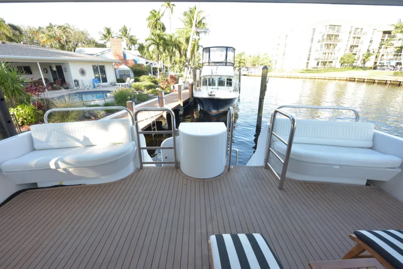 Yolo Yacht Photos Pics 