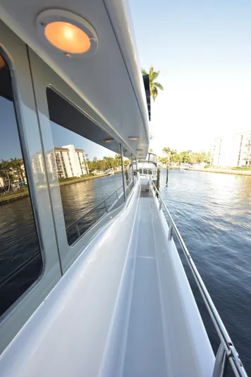 Yolo Yacht Photos Pics 