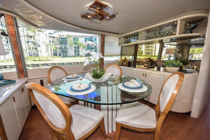 Yolo Yacht Photos Pics 