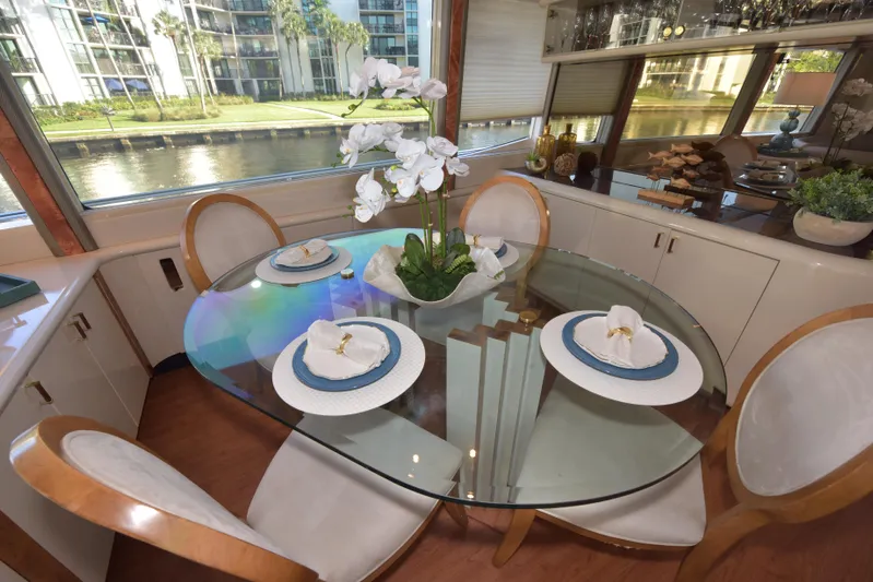 Yolo Yacht Photos Pics 