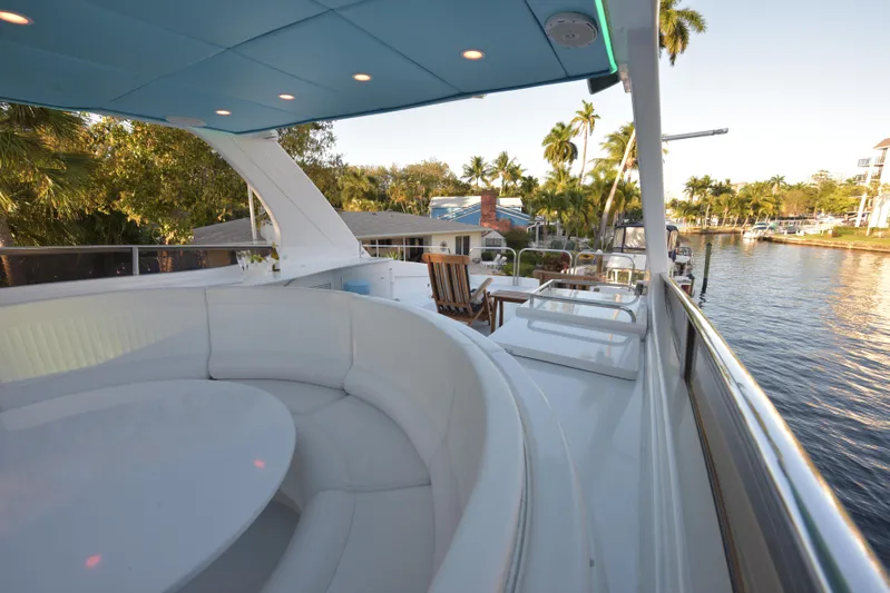 Yolo Yacht Photos Pics 