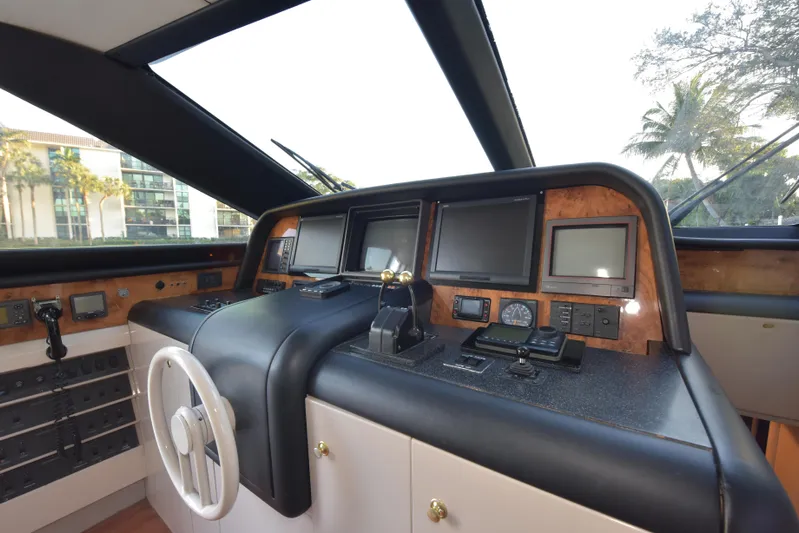 Yolo Yacht Photos Pics 