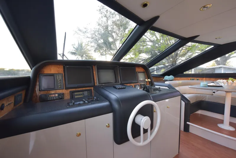 Yolo Yacht Photos Pics 