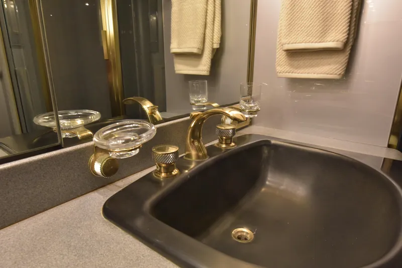 Yolo Yacht Photos Pics 