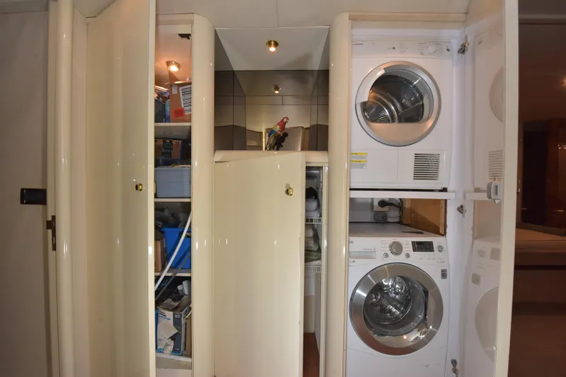 Yolo Yacht Photos Pics 