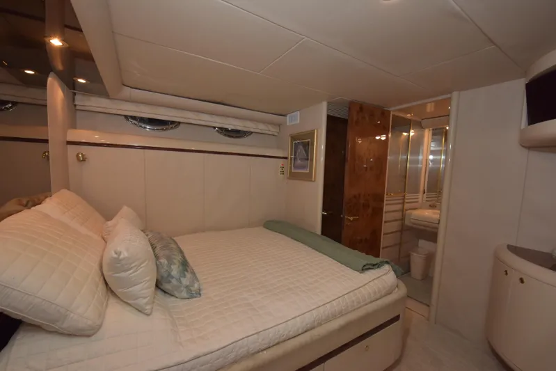 Yolo Yacht Photos Pics 