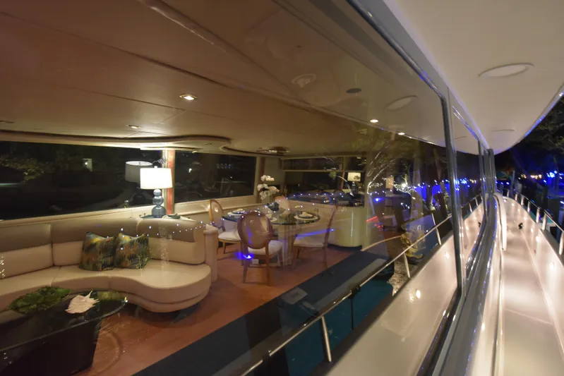 Yolo Yacht Photos Pics 