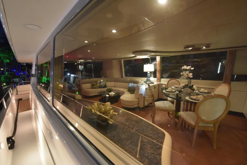 Yolo Yacht Photos Pics 